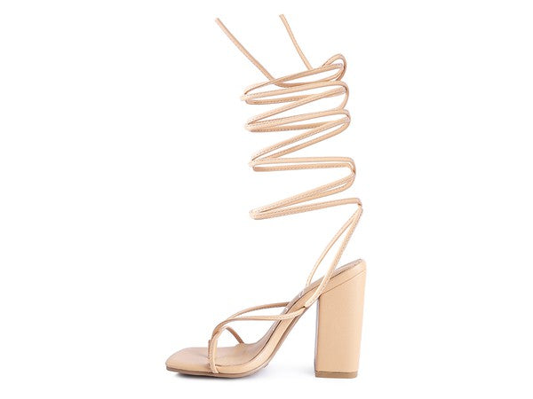 LACE UP BLOCK HEELED SANDAL